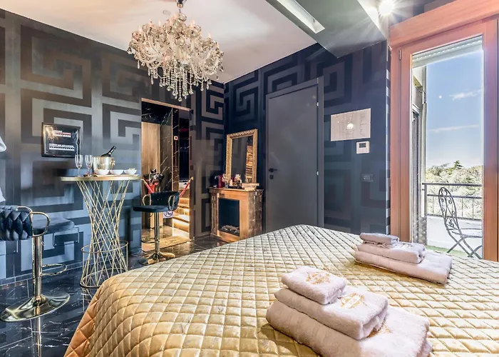 Int 37 Luxury Maison d'hôtes *